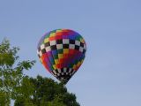 Hot Air BalloonFri May 6 18:21:36 CDT 2005